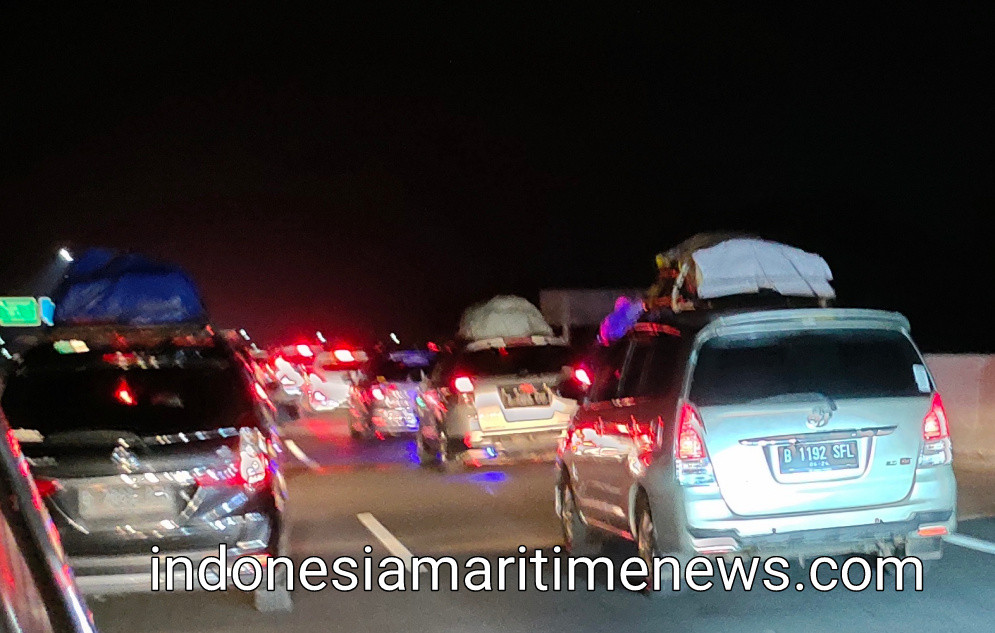 Puncak Arus Balik Gelombang Kedua, Pemilir dari Sumatera Padati Pelabuhan Bakauheni