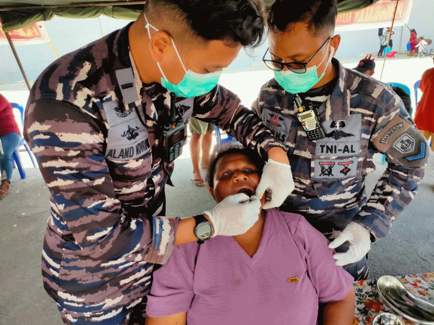 Ribuan Warga Papua Antusias Berobat Gratis