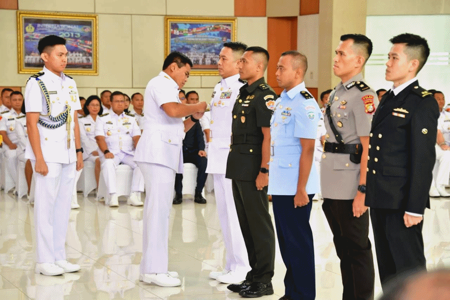 Kasal Tekankan Kepemimpinan Maritim: Perwira Siswa Harus Punya Visi Jauh ke Depan