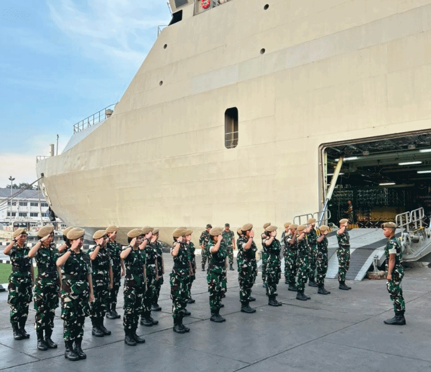 Kapal Perang KRI Banda Aceh-593, Berangkatkan Taruna Wreda Menempa Jiwa Maritim