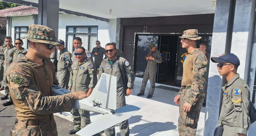 Perwira Penerbang Patroli Maritim TNI AL dan US Navy Bertukar Ilmu