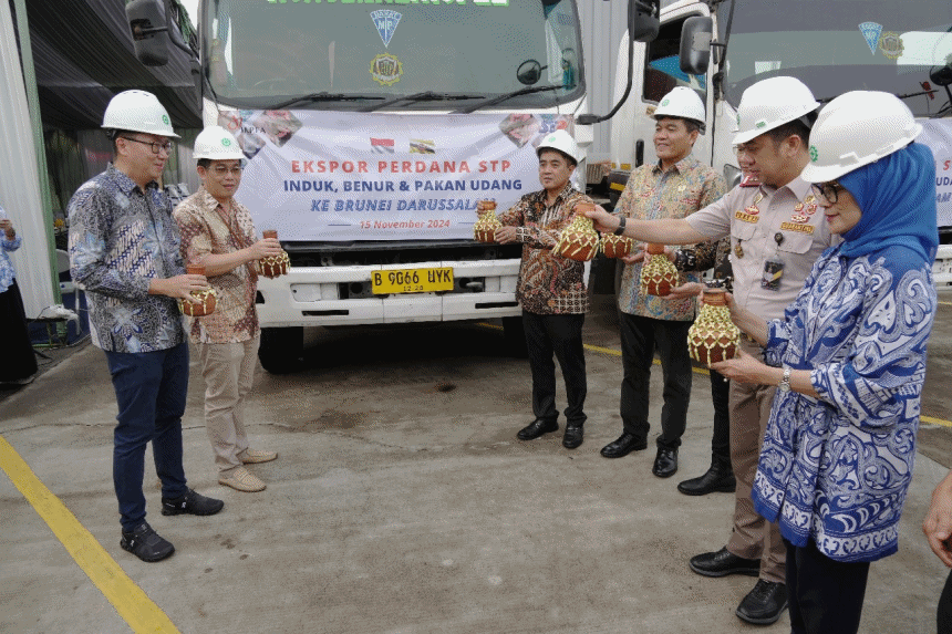 KKP Lepas Ekspor Indukan Udang dan Pakan ke Brunei