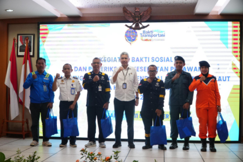 Harhubnas 2025 Apresiasi untuk Petugas Transportasi, Kemenhub Gelar Bakti Sosial