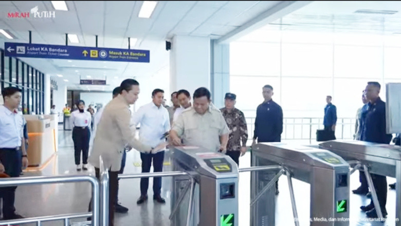 Resmikan Stasiun Tanah Abang, Presiden Prabowo: Sistem KA Jadi Fokus Pembangunan Nasional