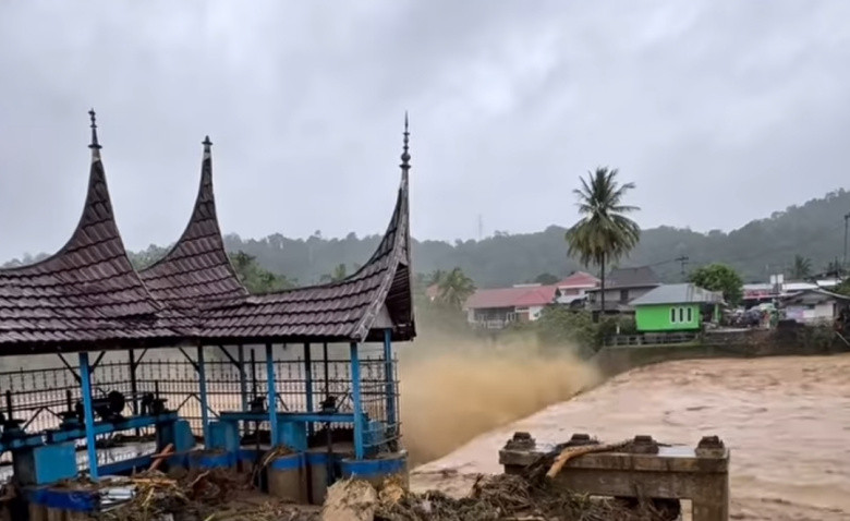 Banjir dan Longsor di Sumut, Sumbar dan Aceh: 442 Warga Meninggal, 402 Hilang