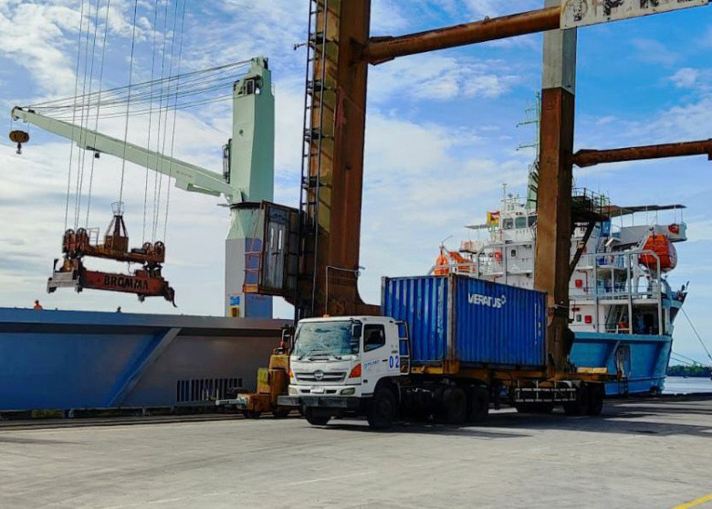 TPK Bagendang Catatkan Kinerja Solid, Arus Peti Kemas Tumbuh Positif