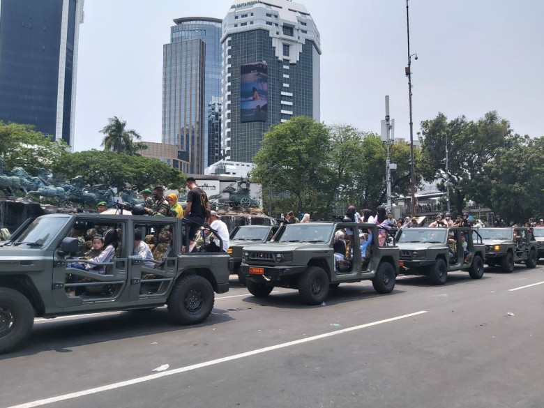 TNI Anak Kandung Rakyat