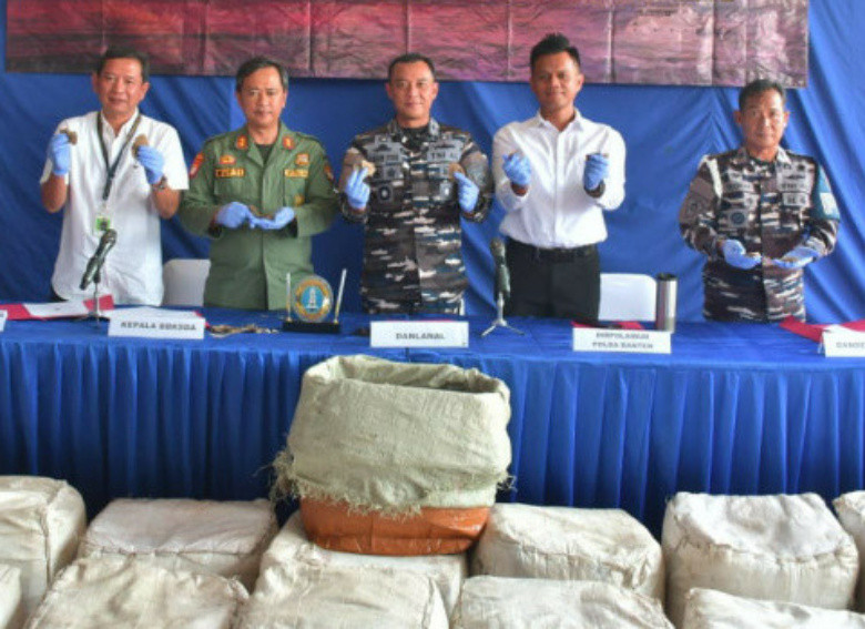Ketika TNI AL Gagalkan Penyelundupan 780 Kg Sisik Trenggiling