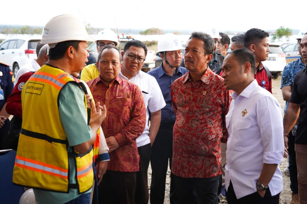 Menteri KKP Colek Pengusaha Tambang, Manfaatkan Ruang Laut Tapi Syarat Belum Dipenuhi