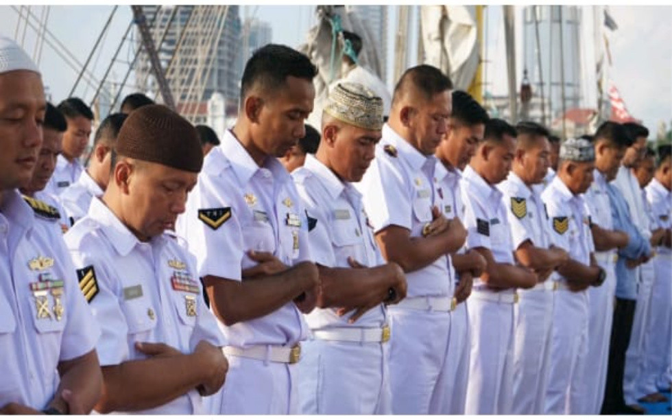 Yuuk... Intip Satgas KJK 2023 Rayakan Idul Fitri di Kapal Perang KRI Bima Suci