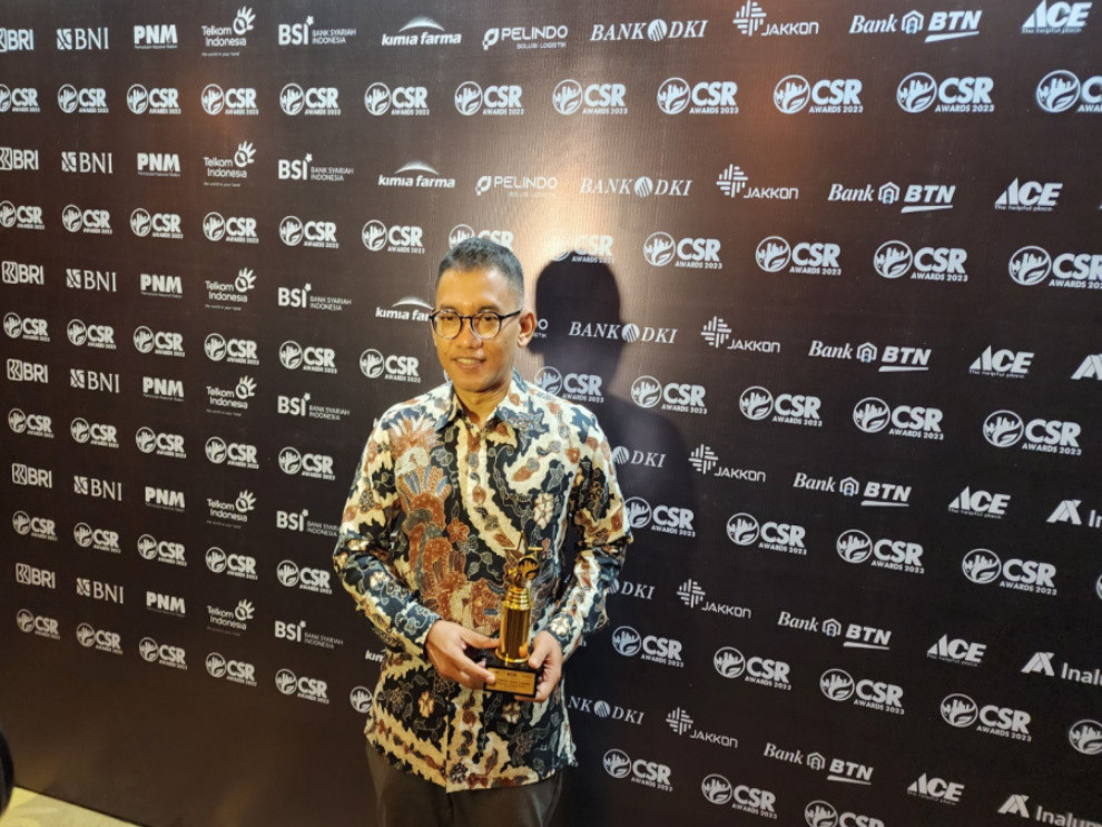 Keren! Subholding Pelindo Solusi Logistik Raih Penghargaan CSR Award 2023