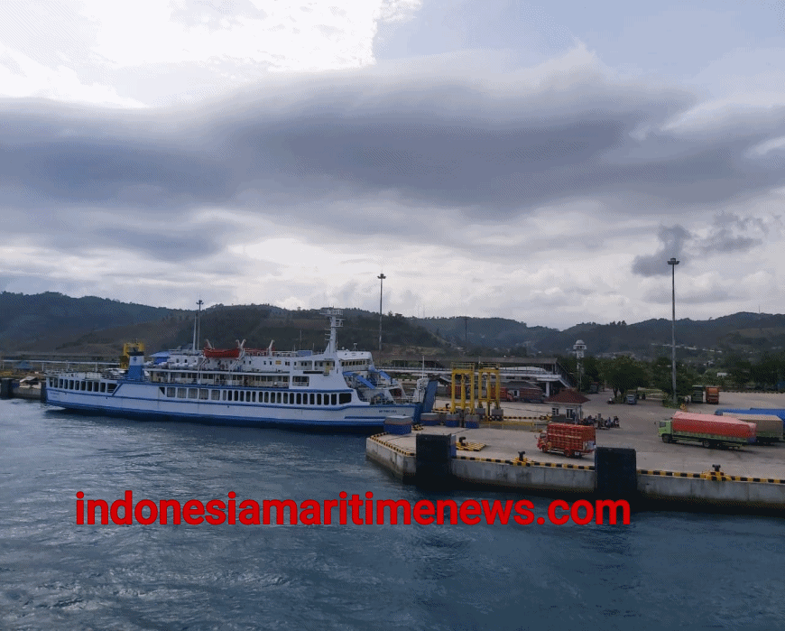 Libur Nataru Penumpang Kapal Melonjak, ASDP Sediakan Pos Screening