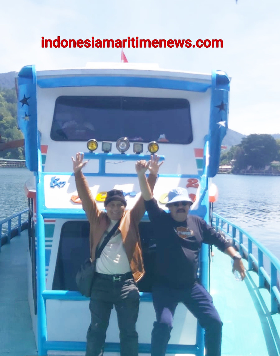Bus Air KMP Jurung-Jurung dan KMP Asa-Asa Bawa Wisatawan Nikmati  Danau Toba