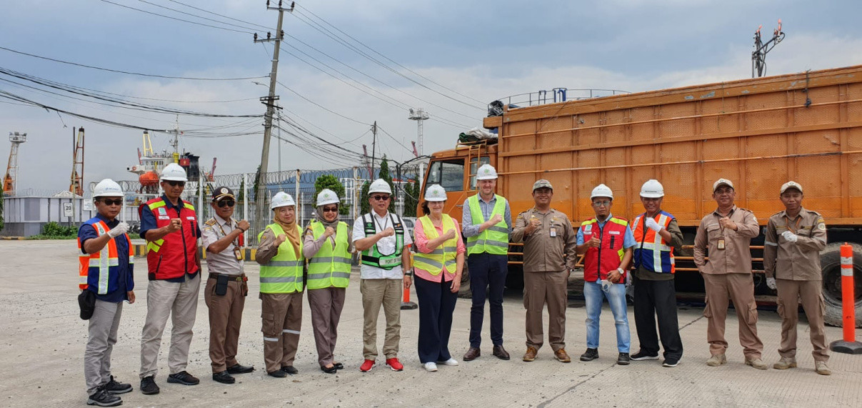 Tim Australia Tinjau Sistem Biosecurity Pelabuhan Panjang Lampung