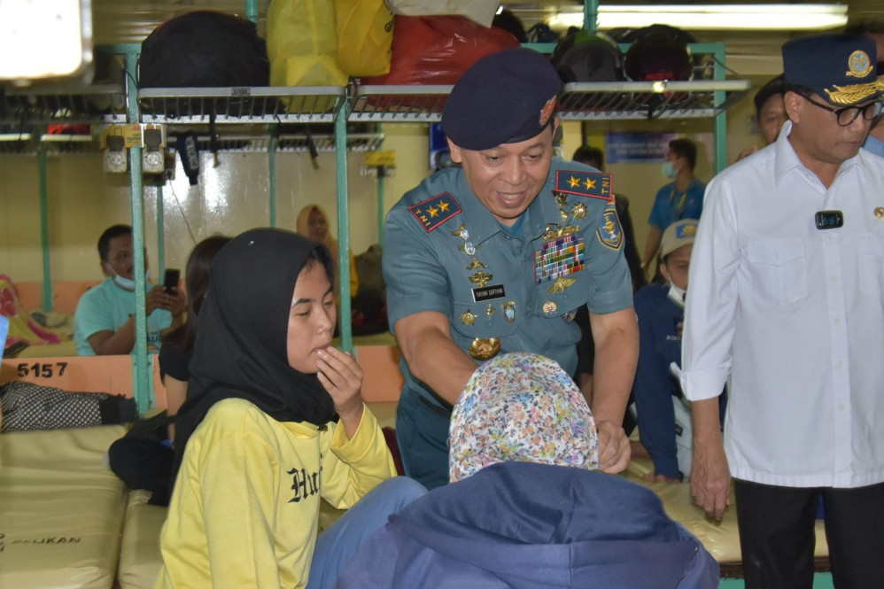 Asyik.., TNI AL Siapkan Kapal Perang Angkut Pemudik Sepeda Motor Gratis tis!
